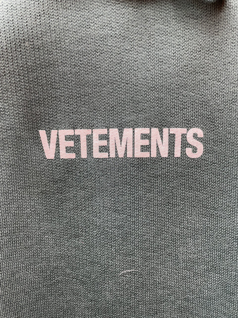 Vetements Hoodie 'Green logo Label' | US M Large (LG)