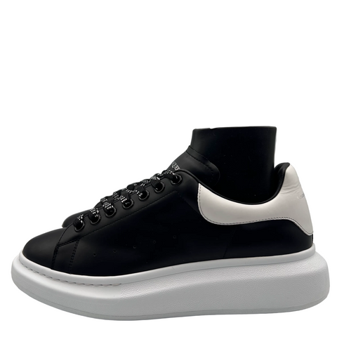 Alexander McQueen Oversized `Black White` | EU 43 / US M 10