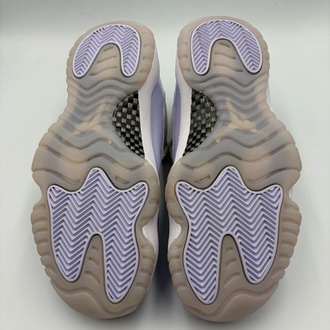 Jordan 11 Retro Low Women`s 'Pure Violet (2002)' | W 7 / US M 5.5