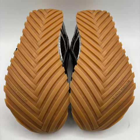 Bottega Veneta Orbit 'Fondant Silver' | EU M 41 / US M 8