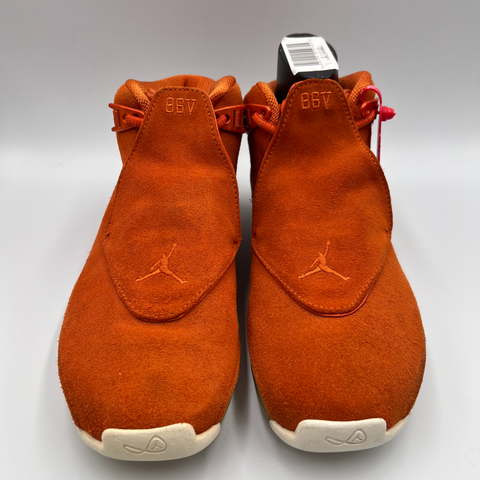 Jordan 18 Retro `Campfire Orange (2018)` | US M 9.5 (NB)