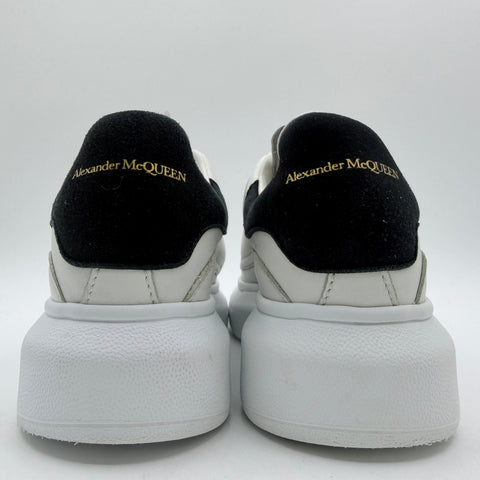 Alexander McQueen Kids Oversized with Velcro 'White Black' | EU K 32 / US PS 1Y