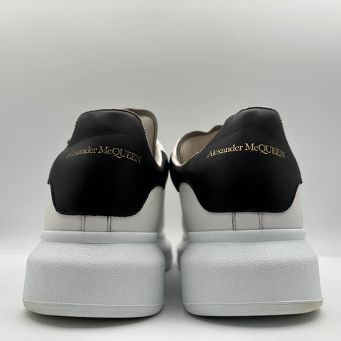 Alexander McQueen Oversized 'White Black' | EU M 42.5 / US M 9.5