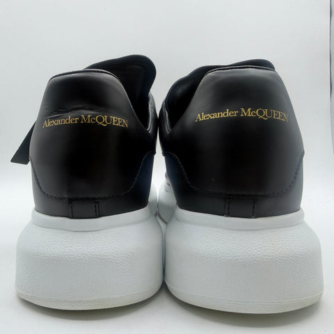 Alexander McQueen Oversized 'Black White' | EU M44 / US M11