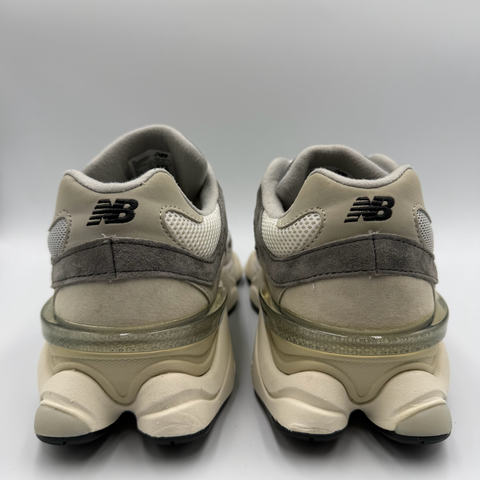 New Balance 9060 'Rain Cloud Grey (2022)' | US M 8 (No Box)