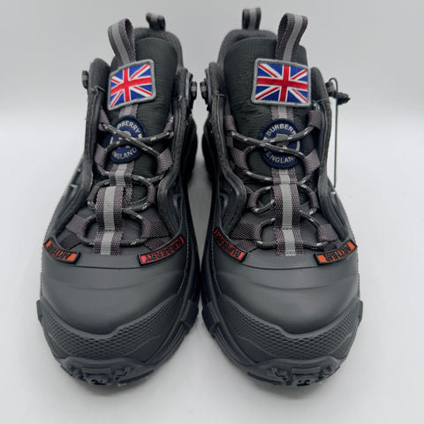 Burberry Arthur GOAT Exclusive 'Tempest Grey' | EU M44 / US M11