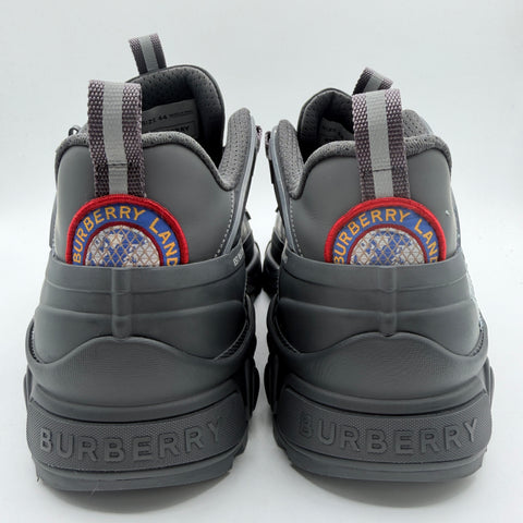 Burberry Arthur GOAT Exclusive 'Tempest Grey' | EU M44 / US M11