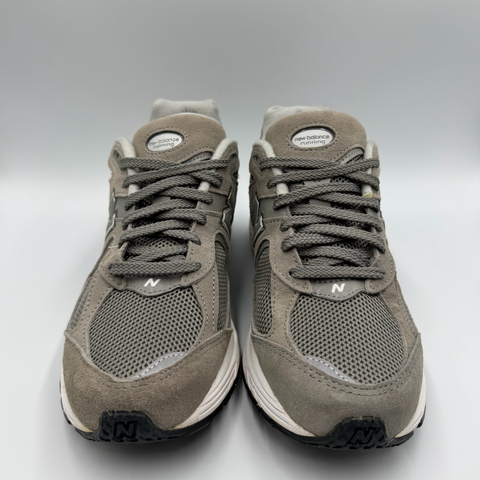 New Balance 2002R 'Grey White (2022)' | US M 8.5 (No Box)
