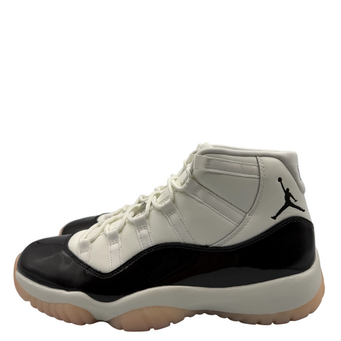 Air Jordan 11 Retro 'Neapolitan' | W 11 / US M 9.5