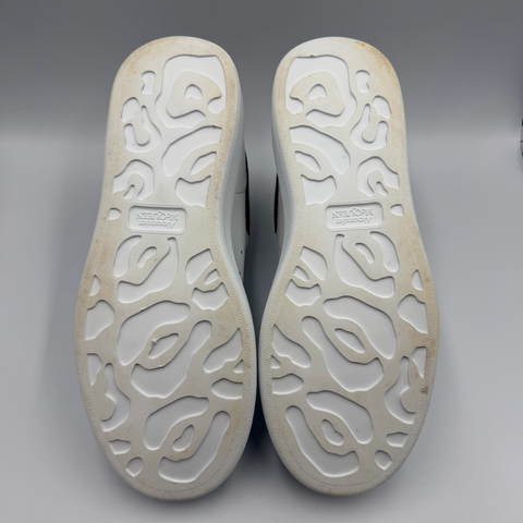 Alexander McQueen Oversized  'White Khaki' | EU 41 / US M 8