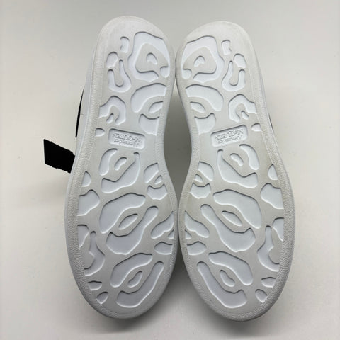 Alexander McQueen Oversized 'White Black' | EU W 38.5 / US W 8.5