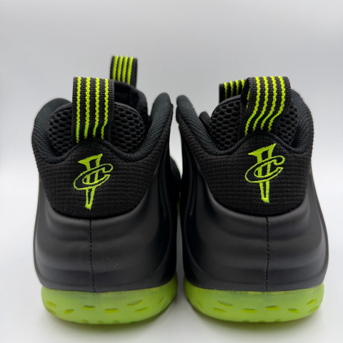 Nike Air Foamposite One 'Black Volt (2025)' | US M 9 (No Box)