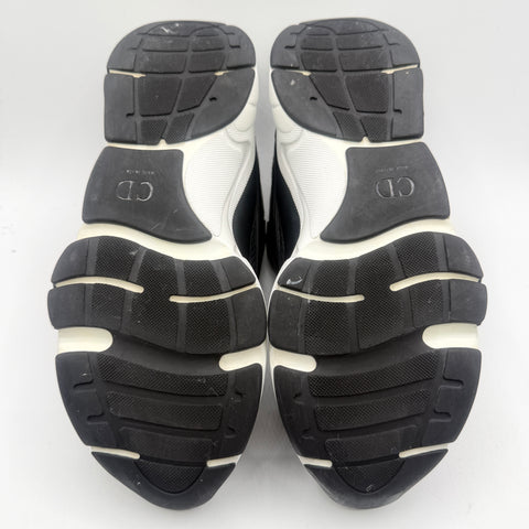 Christian Dior B22 'Black' | EU M43 / US M10