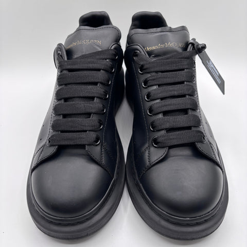 Alexander McQueen Oversized 'Black' | EU M 42 / US M 9