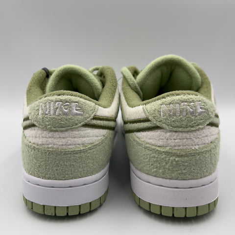Nike Dunk Low SE Women's 'Fleece Pack (2022)' | US W 8.5 / M 7
