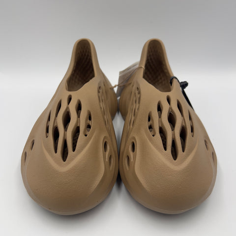 Adidas Yeezy Foam RNR ' Clay Taupe (2023)' | US M 4