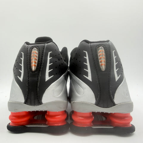 Nike Metallic Silver Picante Red Shox R4 | US GS 6.5Y (No Box)
