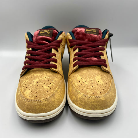 Nike SB Dunk Low 'City Of Cinema (2024)' | US M 13