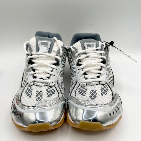 Bottega Veneta Orbit 'Silver White' | EU M 42 / US M 9