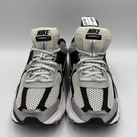 Nike Zoom Vomero 5 'Metallic Silver Black (2024)' | US M 9 (No Box)