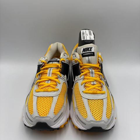 Nike Zoom Vomero 5'Photon Dust Laser Orange (2024)' | US M 8.5 (No Box)