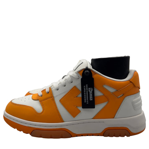 OFF-White Out Of Office ' Light Orange' | EU 44 / US M 11