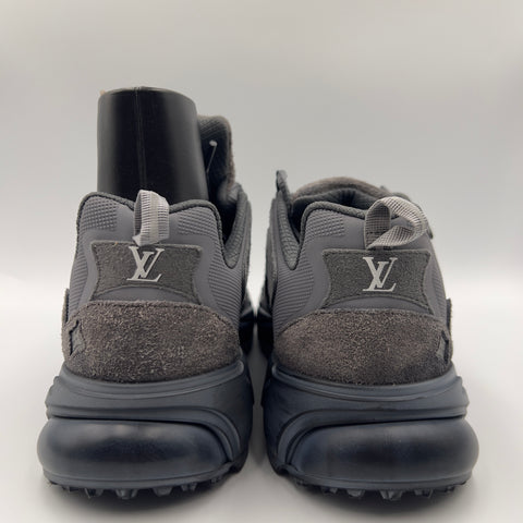 Luis Vuitton Runner Tatic 'Grey' | EU 39 / US M 6