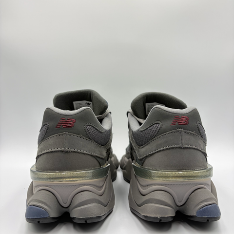 New Balance 9060 `Blacktop Dark Moss (2023)` | US M 9 DS