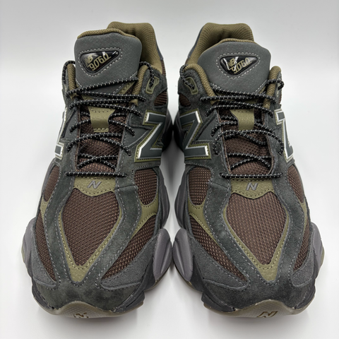 New Balance 9060 `Castlerock (2023)` | US M 9 DS
