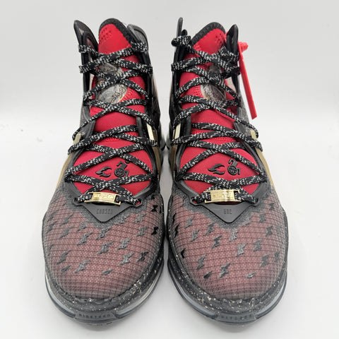 Nike Lebron 19 'Doernbecher Sam David (2022) | US M 8